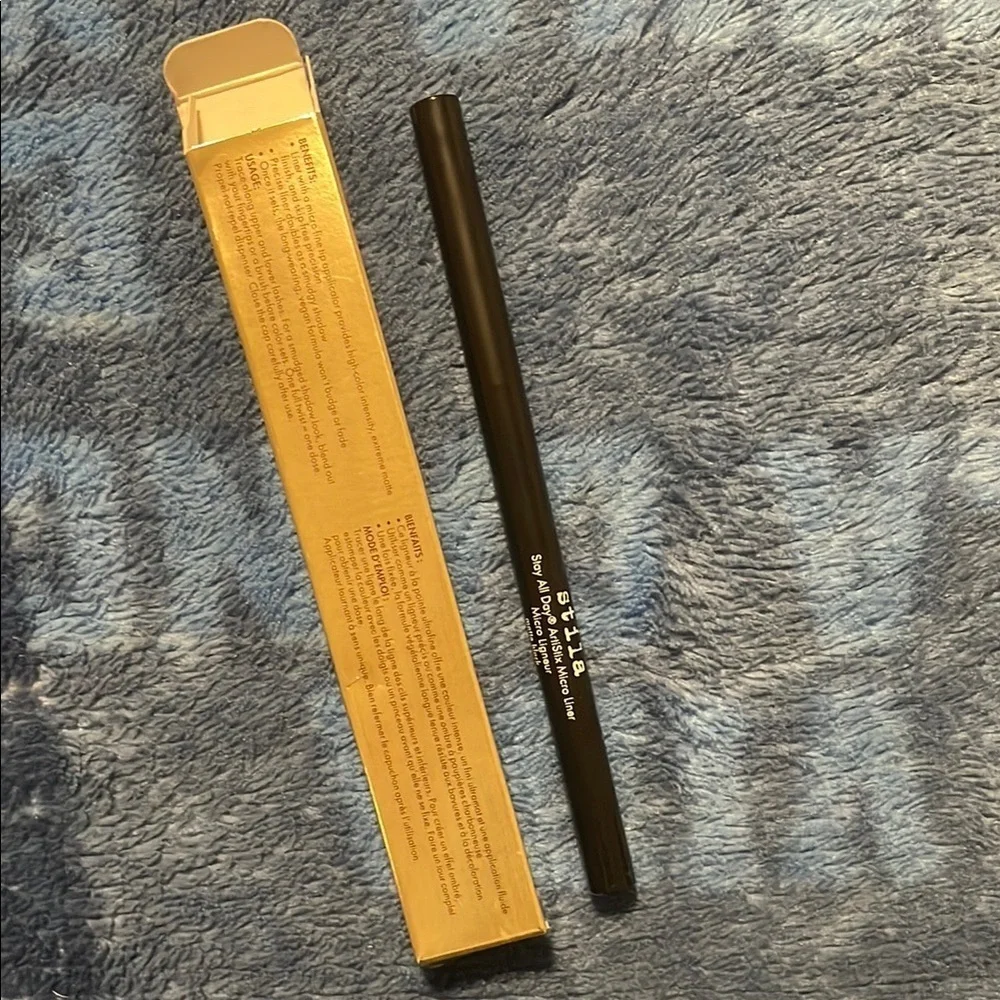 Stila Intense Matte Black Liquid Eyeliner
